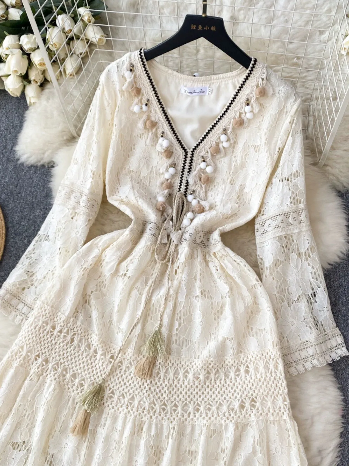 High-grade Party Dress, Hook Flower V-neck Dress ，fringe Fairy Dress, Long-sleeved Dress, Lace Dress      S4476