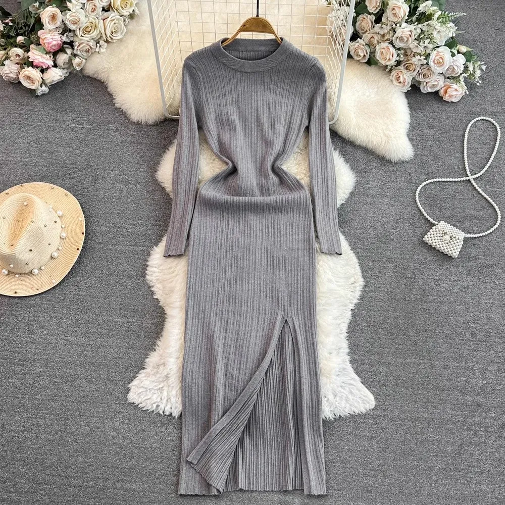 long-sleeved round neck mid-length knitted dress      S4024