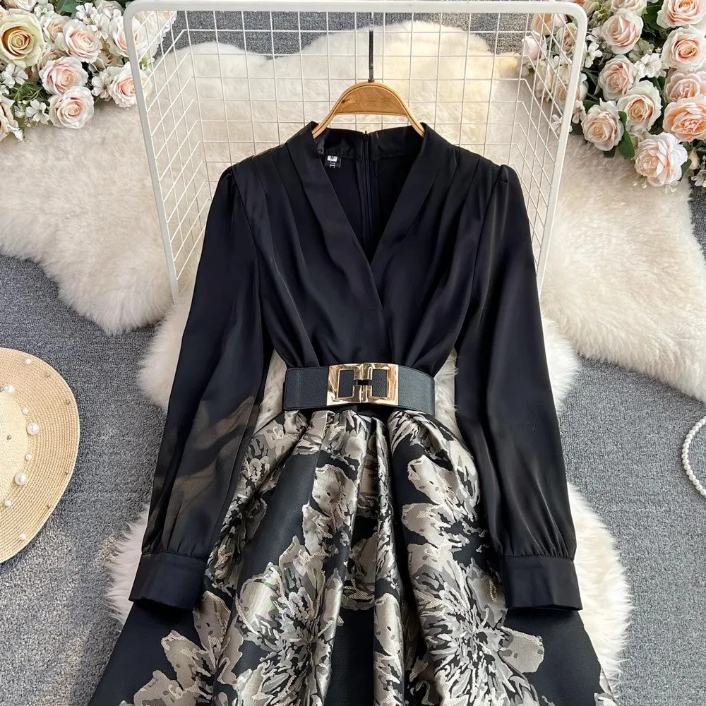 long-sleeved V-neck printed A-line dress elegant long skirt    S4146