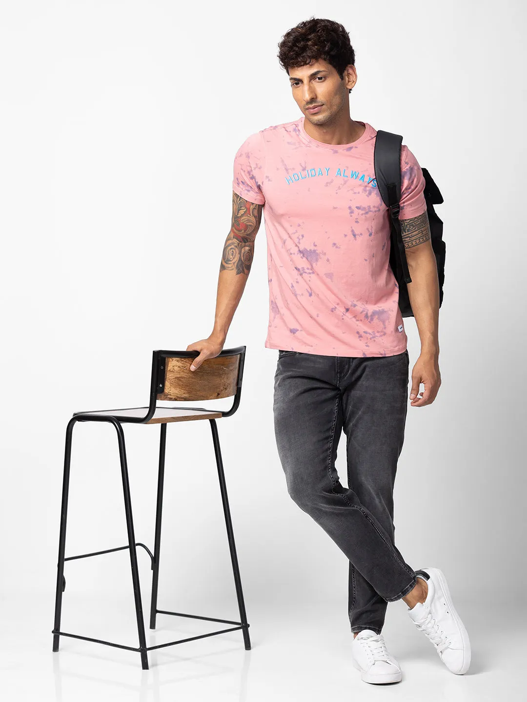 Spykar Men Dusty Pink Cotton Regular Fit Half Sleeve Printed T-Shirt